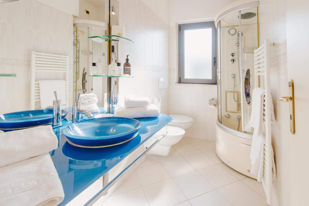 Hotel Liberty Roseto Degli Abruzzi Eksteriør billede