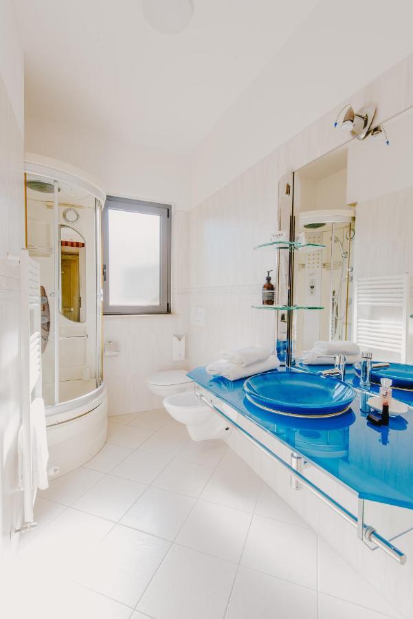 Hotel Liberty Roseto Degli Abruzzi Eksteriør billede